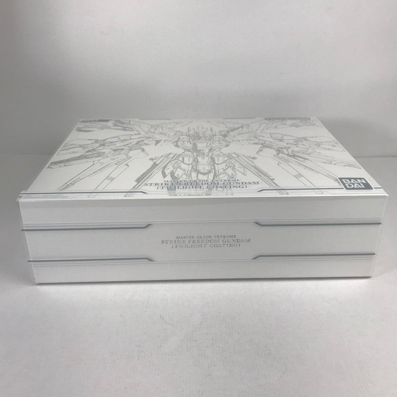 【中古美品】 内装未開封 完備品 MGEXMGEX ストライクフリーダムガンダム [TWILIGHT COATING] 組み立て式 プラモデル 1/100スケール 機動戦士ガンダムSEED DESTINY 058-260512-mh-54-fuzh 万代Net店