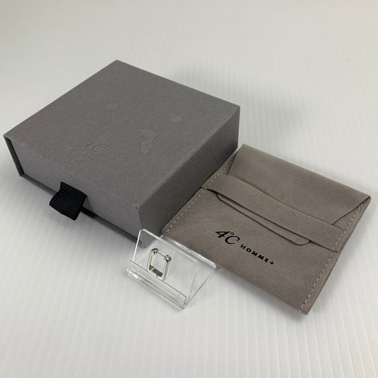 【中古品】【レディース】 4℃ HOMME+ シルバーピアス 片耳 アクセサリー ケース付属 ※ケース傷みあり 193-261013-io-20-fuzh サイズ：F カラー：シルバー 万代Net店