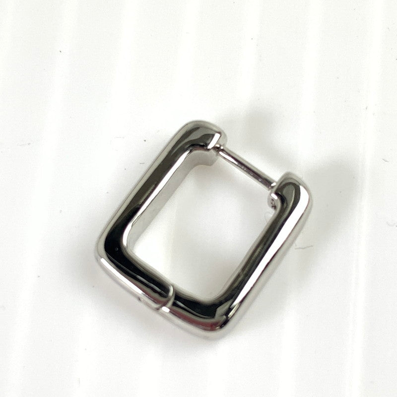 【中古品】【レディース】 4℃ HOMME+ シルバーピアス 片耳 アクセサリー ケース付属 ※ケース傷みあり 193-261013-io-20-fuzh サイズ：F カラー：シルバー 万代Net店