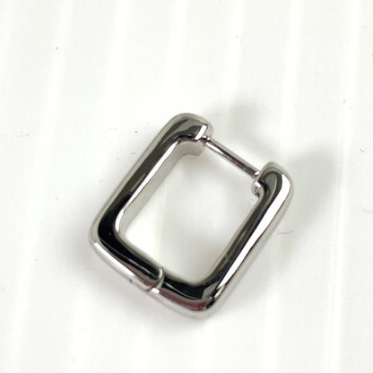 【中古品】【レディース】 4℃ HOMME+ シルバーピアス 片耳 アクセサリー ケース付属 ※ケース傷みあり 193-261013-io-20-fuzh サイズ：F カラー：シルバー 万代Net店