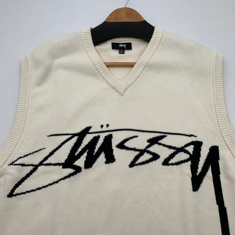 【中古品】【メンズ】 STUSSY SWEATER VEST ステューシー ニットベスト ブランド 古着 142-260509-gm-15-fuz サイズ：XL カラー：アイボリー ベージュ 万代Net店