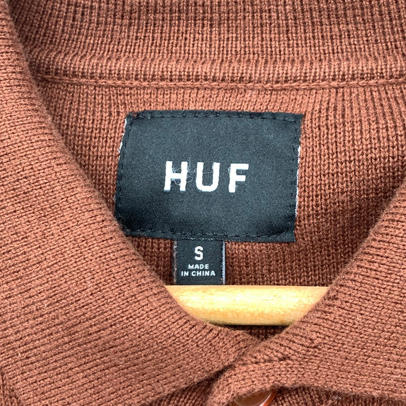 【中古品】【メンズ】 HUF PLANTLIFE PERFORATED SS KNIT ハフ 半袖カーディガン 半袖シャツ ブランド 古着 ニットシャツ 142-260509-gm-35-fuz サイズ：S カラー：ブラウン 万代Net店