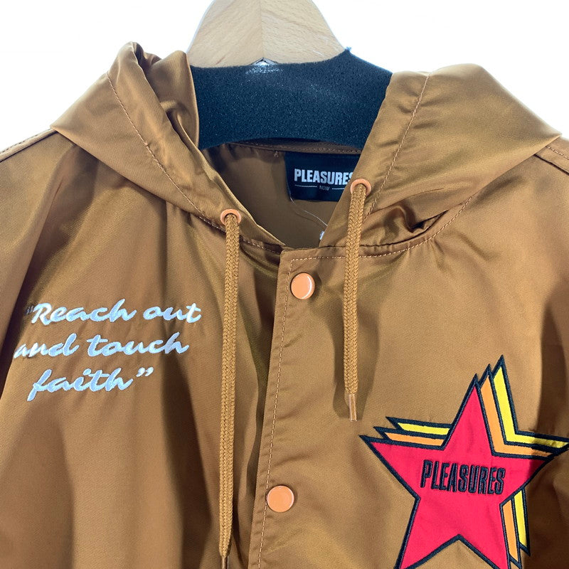 【中古品】【メンズ】 PLEASURES プレジャーズ ナイロンジャケット 上着 アウター BROWN/SIZE:L ※汚れ・ほつれ・使用感あり 142-260916-io-07-fuzh カラー：ブラウン 万代Net店
