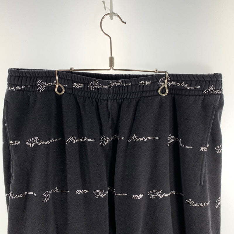 【中古品】【メンズ】 SUPREME シュプリーム SCRIPT STIPE SWEATPANTS スクリプト ストライプ スウェットパンツ メンズ Lサイズ ブラック 149-260517-io-05-fuzh 万代Net店