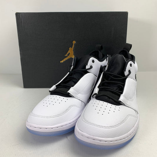 【中古美品】【メンズ】 NIKE ナイキ AO1329-100 JORDAN FADEAWAY ジョーダンフェイドアウェイ スニーカー 黒タグ 箱付属 160-260525-ny-04-fuz サイズ：28.5cm カラー：ホワイト・ブラック 万代Net店