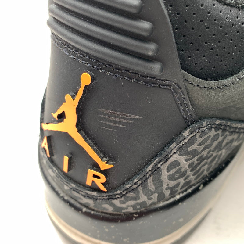 【中古品】【メンズ】 NIKE ナイキ CT8532-080 AIR JORDAN 3 RETRO "FEAR" エア ジョーダン 3 レトロ スニーカー 靴 160-260518-mh-15-fuzh サイズ：27.5cm カラー：グレー 万代Net店