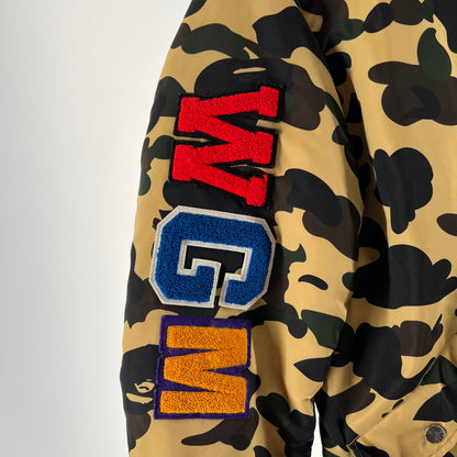 【中古品】【メンズ】 A BATHING APE ア ベイシング エイプ 001HJD301009X 1ST CAMO SHARK MA-1 シャーク エムエーワン ジャケット アウター コート 古着 142-260603-mh-12-fuz サイズ：S カラー：カモ 万代Net店