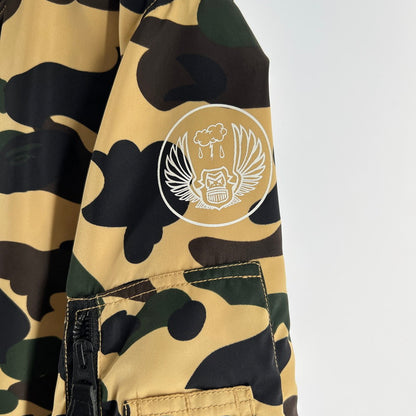 【中古品】【メンズ】 A BATHING APE ア ベイシング エイプ 001HJD301009X 1ST CAMO SHARK MA-1 シャーク エムエーワン ジャケット アウター コート 古着 142-260603-mh-12-fuz サイズ：S カラー：カモ 万代Net店