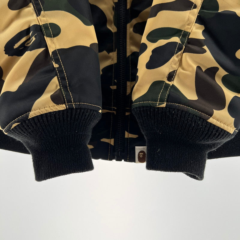 【中古品】【メンズ】 A BATHING APE ア ベイシング エイプ 001HJD301009X 1ST CAMO SHARK MA-1 シャーク エムエーワン ジャケット アウター コート 古着 142-260603-mh-12-fuz サイズ：S カラー：カモ 万代Net店
