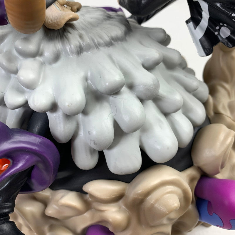 【中古品】 現状渡し品 本体のみ 一番くじ ワンピース 未来島エッグヘッド ～Burst of Energy～ ラストワン賞 バーソロミュー・くまVSジェイガルシア・サターン聖 Revible Moment フィギュア 047-260730-io-01-fuzh 万代Net店