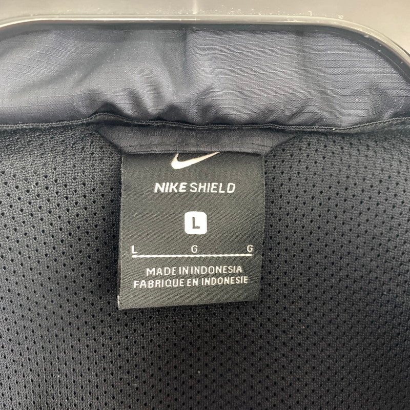 【中古品】【メンズ】 NIKE ナイキ ナイロンジャケット ジャンパー 上着 アウター BLACK SIZE:L ※ほつれ・汚れあり 148-260919-io-38-fuzh カラー：ブラック 万代Net店