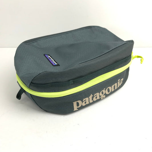 【中古品】【メンズ】 PATAGONIA パタゴニア 49367 ブラックホール・キューブ カラー KHAKI ポーチ カバン 188-260615-ky-08-fuzh 万代Net店