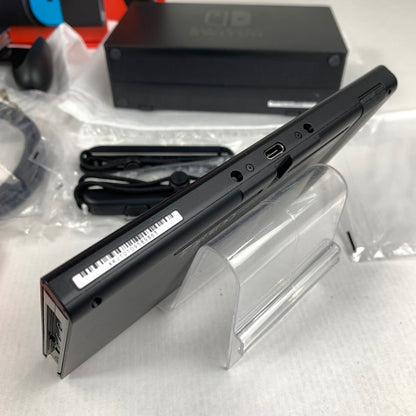 【中古品】 Nintendo Switch Joy-Con(L) ネオンブルー (R) ネオンレッド 2022モデル 箱傷み 034-260604-MO-02-fuz 万代Net店
