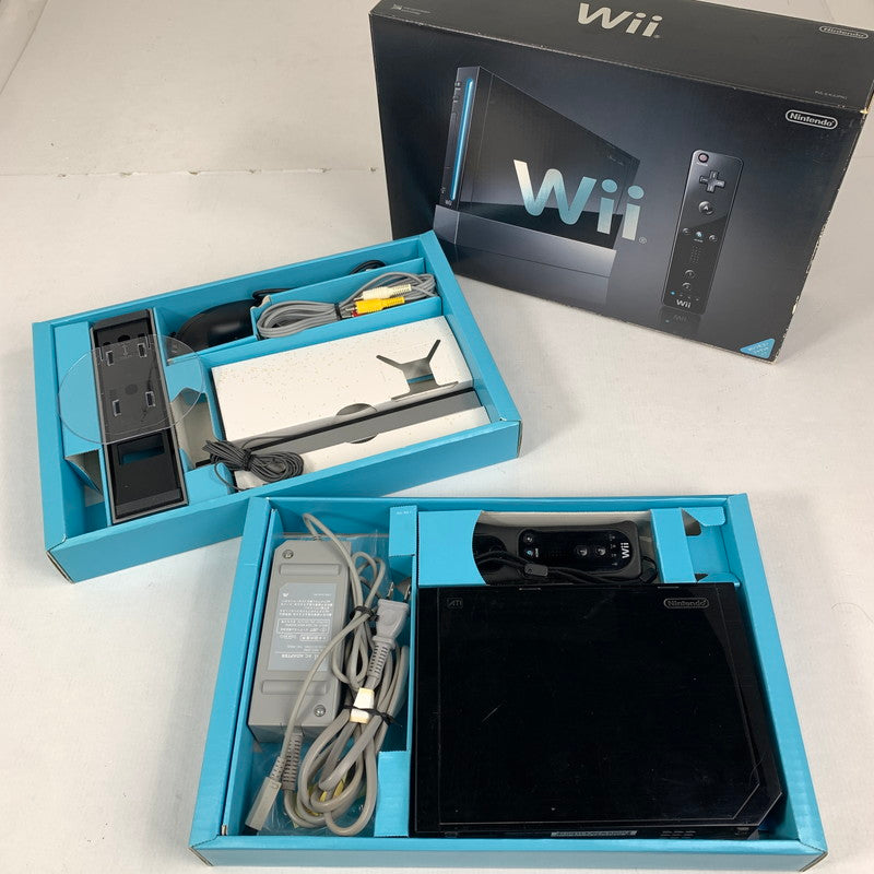 【中古美品】 Wii本体 (クロ) 023-260604-MO-01-fuz 万代Net店
