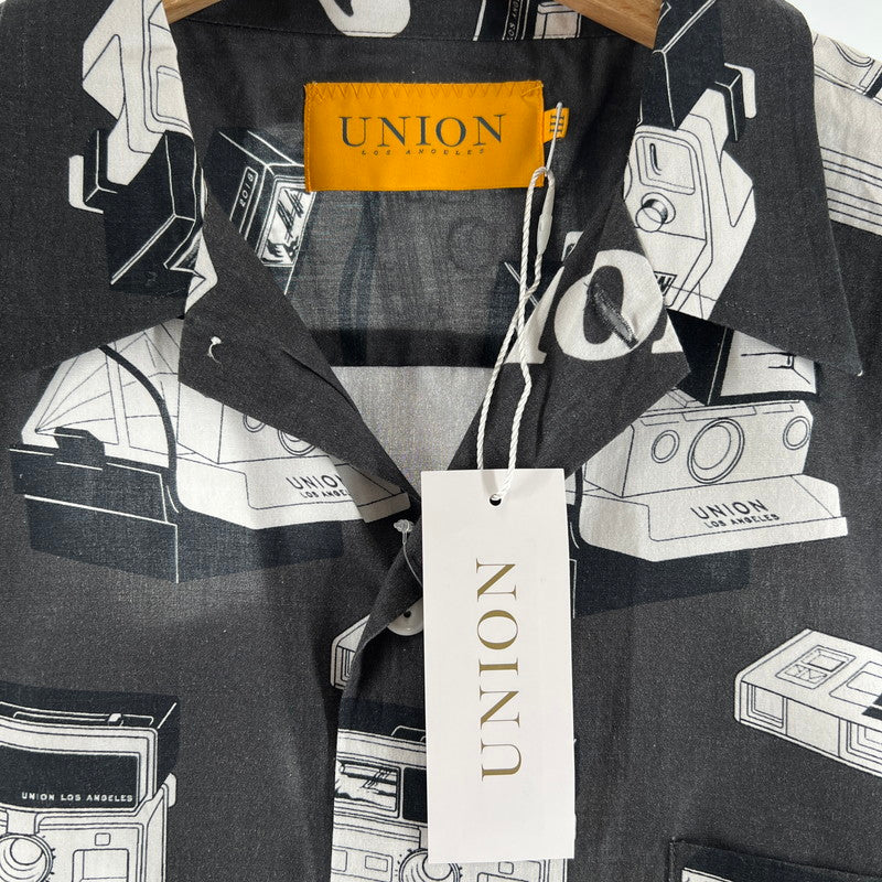 【中古美品】【メンズ】 UNION ユニオン SNAPSHOT WOVEN SHIRT 半袖 シャツ トップス 古着 142-260603-mh-02-fuz サイズ：03 カラー：ブラック 万代Net店