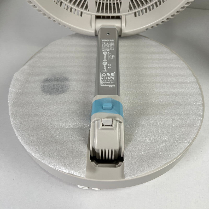 【中古美品】 NITORI ニトリ 折り畳み コードレス コンパクト 収納 扇風機 DCタイプ 25cm FD04NR-MO 099-260607-mh-14-fuz 万代Net店