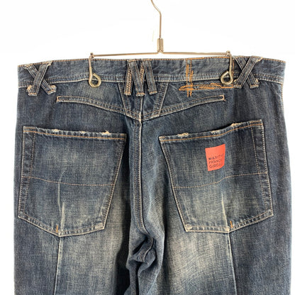 【中古品】【メンズ】 MARITHE FRANCOIS GIRBAUD マリテ フランソワ ジルボー ボタンフライ 絞りデザイン デニム パンツ ジーンズ ボトムス 古着 156-260608-mh-13-fuzh サイズ：LL カラー：インディゴ 万代Net店