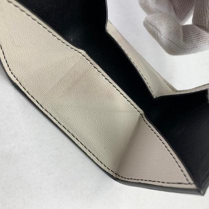【中古品】【メンズ】 BOTTEGA VENETA ボッテガ・ヴェネタ コインケース WHITE.BLACK/バイカラー ※汚れ.スレ.使用感有 財布 サイフ 181-260917-io-02-fuzh カラー：ホワイトブラック 万代Net店
