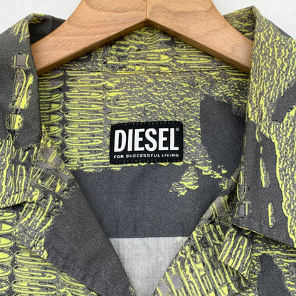 【中古品】【メンズ】 DIESEL ディーゼル 半袖Tシャツ カットソー ブランド 古着 141-260606-gm-12-fuz サイズ：48 カラー：グレー 総柄 万代Net店