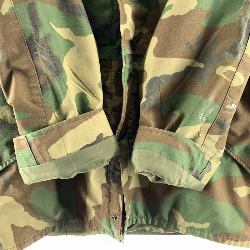 【中古品】【メンズ】 U.S.ARMY USアーミー ECWCS GEN1 GORE-TEX PARKA CAMO SIZE:M メンズ カモ ゴアテックスパーカー カモフラ カモフラージュ 迷彩柄 ※穴有・スレあり・汚れあり 145-260613-io-24-fuzh 万代Net店