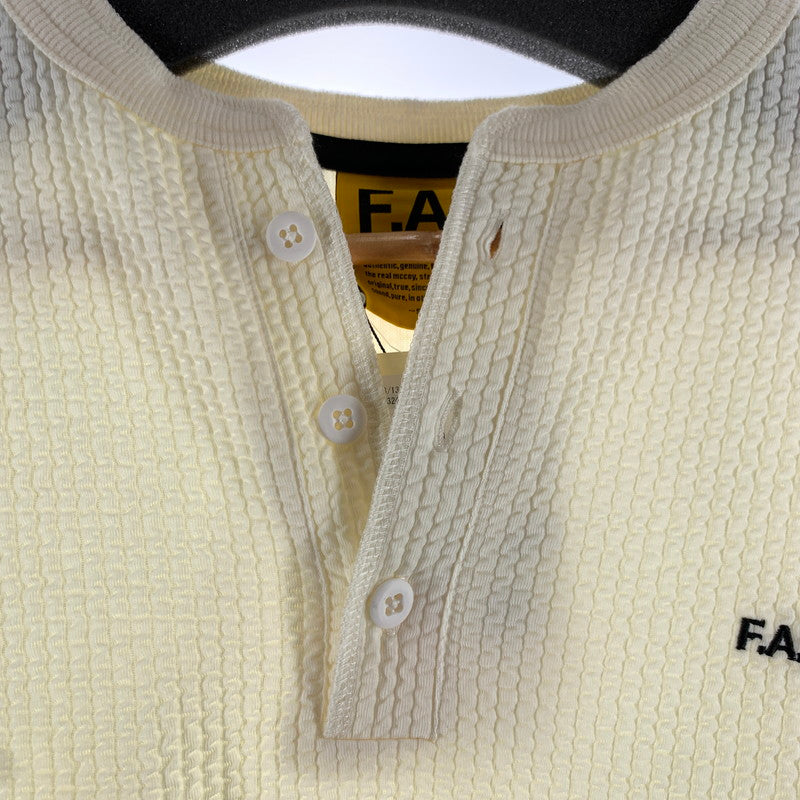 【中古品】【メンズ】 FAT エフエイティー F32420-CT16-AB SHRINKLEY ヘンリーネックTシャツ カラーOFFWHITE SIZE:FAT(XL) 142-260722-ky-17-fuzh 万代Net店