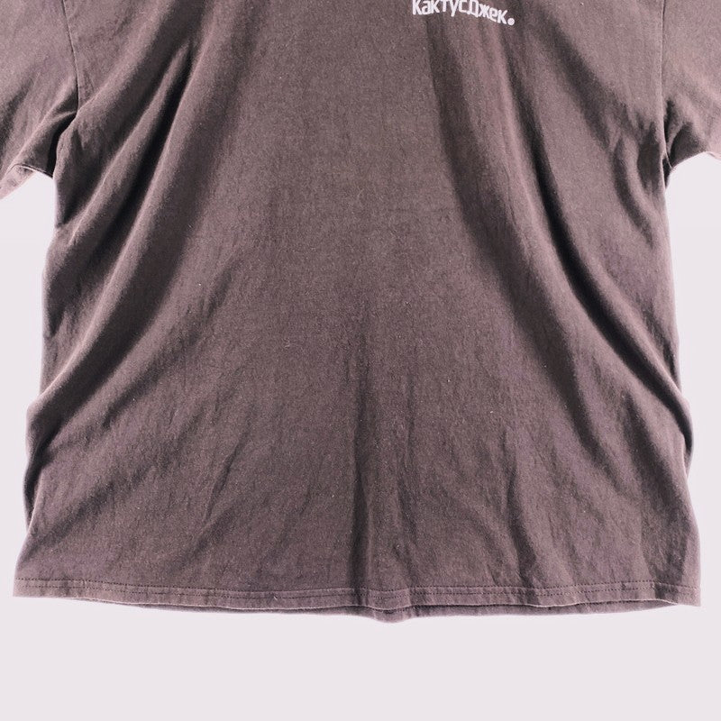 【中古品】【メンズ】 TRAVIS SCOTT × FORTNITE トラヴィス・スコット×フォートナイト コラボ Astronomical Fortnite S/S TEE 半袖Tシャツ 142-260615-vt-95-fuzh サイズ：XL カラー：ブラウン 万代Net店