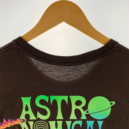 【中古品】【メンズ】 TRAVIS SCOTT × FORTNITE トラヴィス・スコット×フォートナイト コラボ Astronomical Fortnite S/S TEE 半袖Tシャツ 142-260615-vt-95-fuzh サイズ：XL カラー：ブラウン 万代Net店