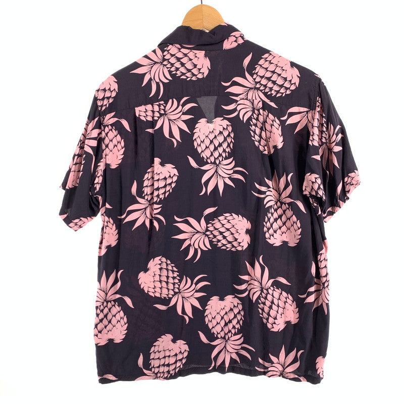 【中古品】【メンズ】 DUKE KAHANAMOKU デューク・カハナモク COTTON HAWAIIAN SS SHIRT コットンハワイアン半袖シャツ ブランド 古着 145-260614-gm-02-fuz サイズ：S カラー：ネイビー ピンク 総柄 万代Net店