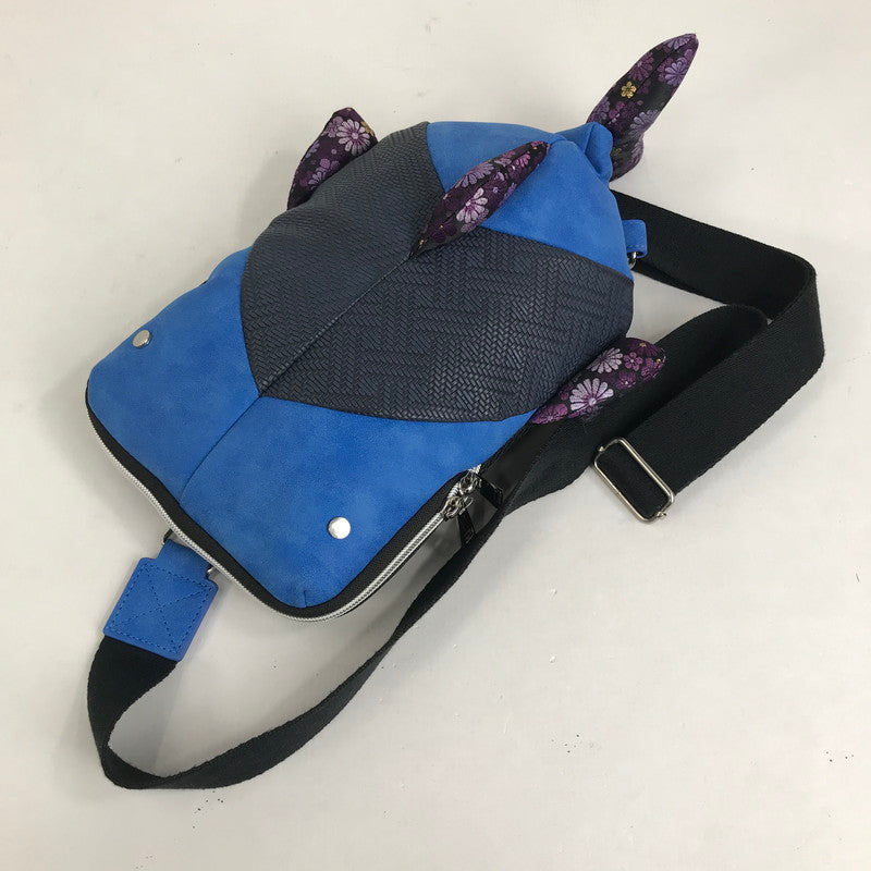 【中古品】【レディース】 雅結 ボディバッグ ブルー.和柄 2WAY ジンベエザメ カバン かわいい 可愛い ※ほつれあり 188-260711-io-56-fuzh 万代Net店