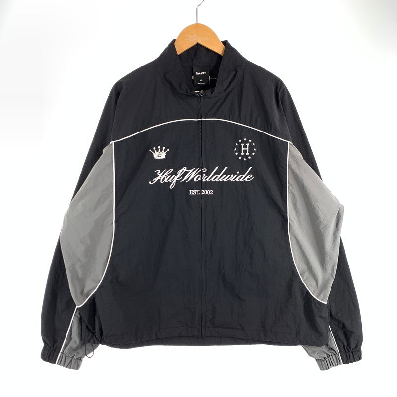 【中古品】【メンズ】 HUF ANTHEM TRACK JACKET ハフ トラックジャケット オーバーサイズ ナイロンジャケット ブルゾン アウター 古着 142-260627-gm-24-fuz サイズ：XL カラー：グレー ブラック 万代Net店