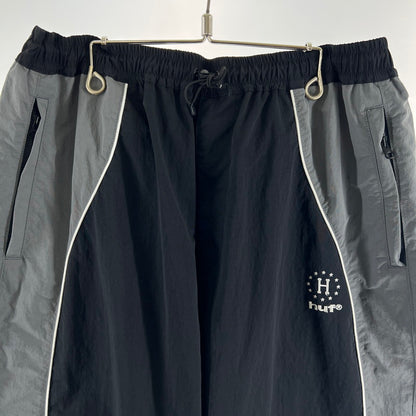 【中古品】【メンズ】 HUF ハフ ANTHEM TRACK PANT ナイロン トラックパンツ 153-260705-nm-08-fuzh サイズ：L カラー：ブラック/グレー 万代Net店