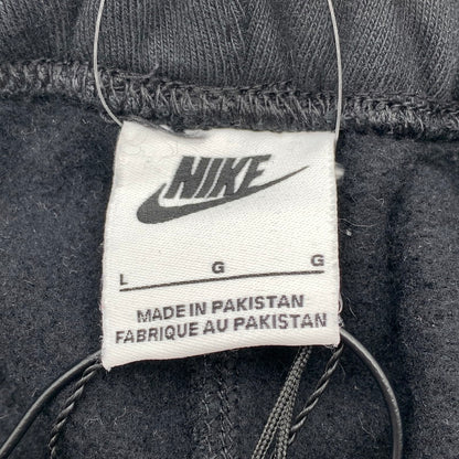 【中古品】【メンズ】 STUSSY × NIKE ステューシー ナイキ FN5235-010 STONE WASHED FLEECE PANT スウェット パンツ ボトムス 古着 153-260622-mh-09-fuzh サイズ：L カラー：ブラック 万代Net店