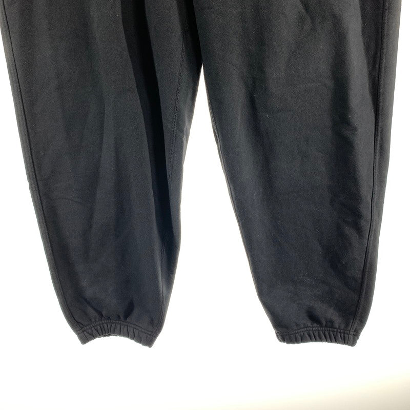 【中古品】【メンズ】 STUSSY × NIKE ステューシー ナイキ FN5235-010 STONE WASHED FLEECE PANT スウェット パンツ ボトムス 古着 153-260622-mh-09-fuzh サイズ：L カラー：ブラック 万代Net店