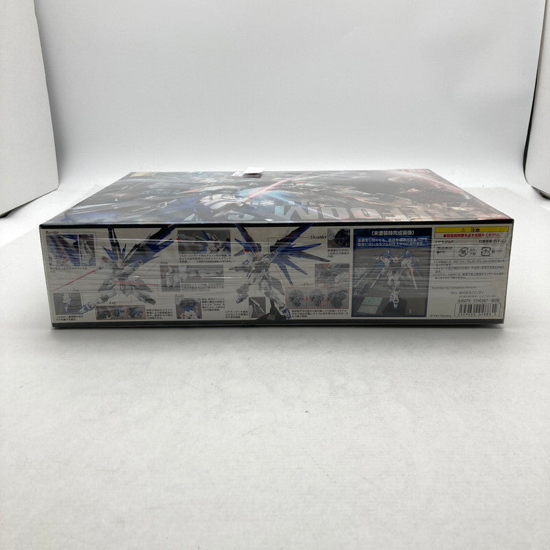 【中古美品】 MG 1 100 フリーダムガンダム Ver.2.0 赤ロゴ版 プラモデル 058-260724-ky-17-fuzh 万代Net店