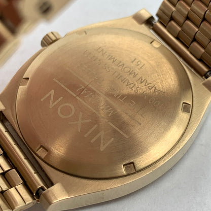 【中古品】【メンズ】 NIXON ニクソン クォーツ腕時計 A045 1931 198-260627-gm-31-fuz カラー：ゴールド 万代Net店