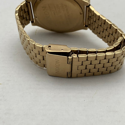 【中古品】【メンズ】 NIXON ニクソン クォーツ腕時計 A045 1931 198-260627-gm-31-fuz カラー：ゴールド 万代Net店