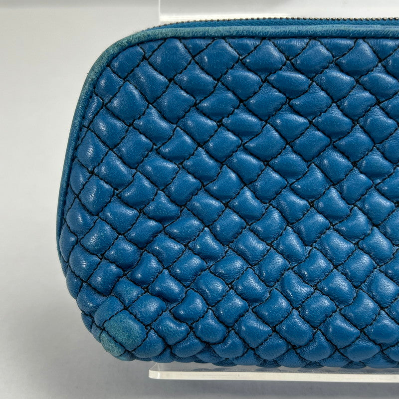 【中古品】【レディース】 BOTTEGA VENETA ボッテガ・ヴェネタ イントレチャート レザーポーチ ブルー ※角スレ・使用感有 180-260705-io-02-fuzh 万代Net店