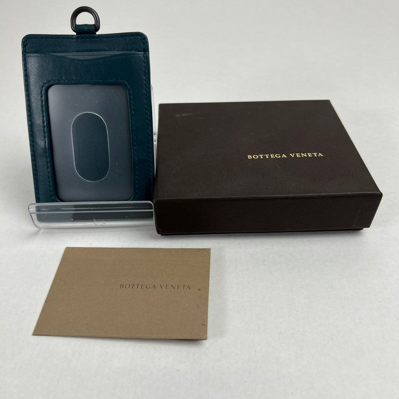 【中古品】【レディース】 BOTTEGA VENETA ボッテガ・ヴェネタ IDケース ネイビー 箱付 ICカード入れ 名刺入れ ※外箱汚れあり 183-260705-io-12-fuzh 万代Net店