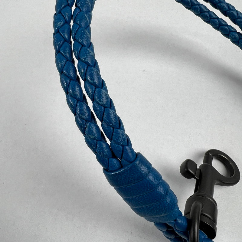 【中古品】【レディース】 BOTTEGA VENETA ボッテガ・ヴェネタ イントレチャートストラップ 青 箱付 ※色ムラ・キズ・箱傷みあり 183-260705-io-15-fuzh 万代Net店