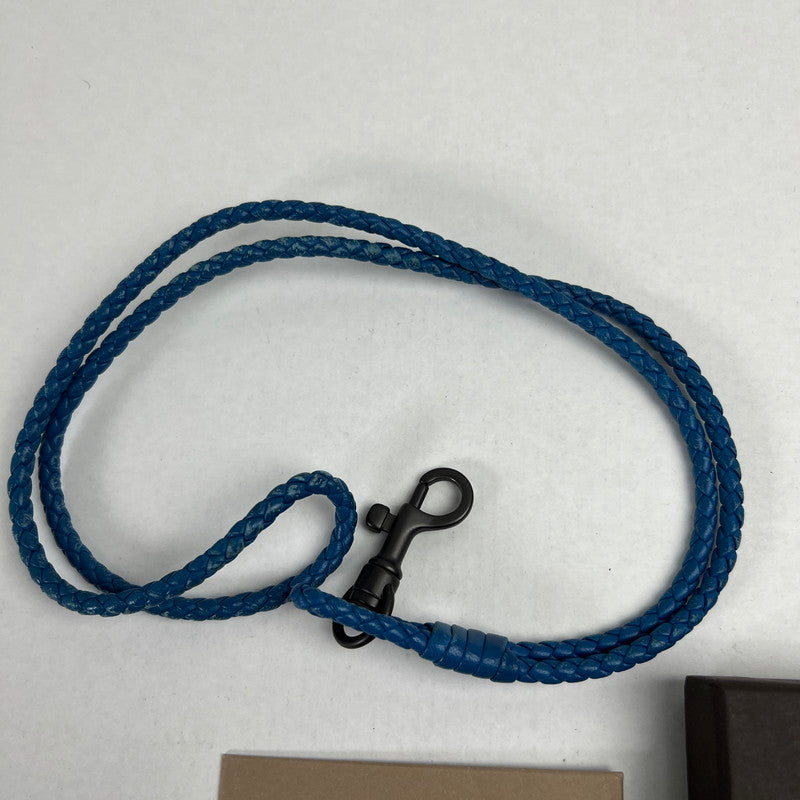 【中古品】【レディース】 BOTTEGA VENETA ボッテガ・ヴェネタ イントレチャートストラップ 青 箱付 ※色ムラ・キズ・箱傷みあり 183-260705-io-15-fuzh 万代Net店