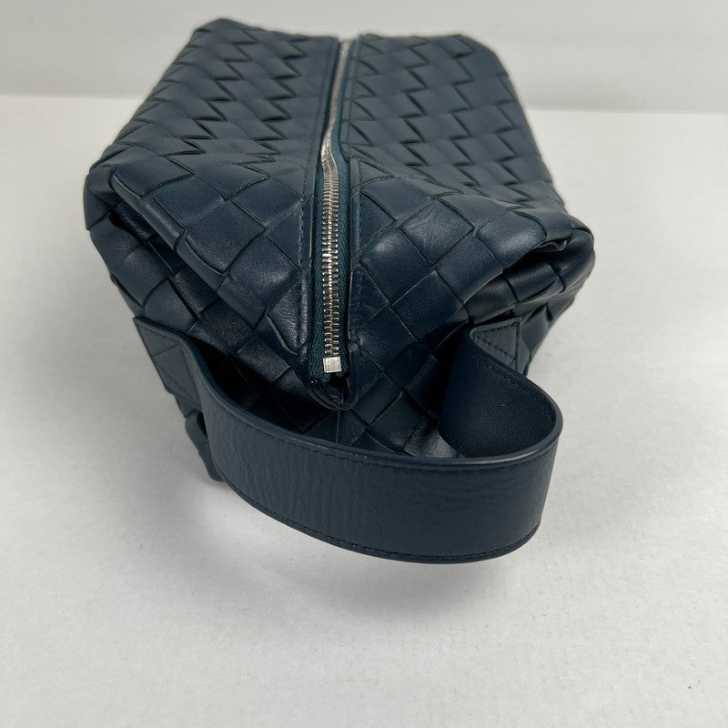 【中古品】【レディース】 BOTTEGA VENETA ボッテガ・ヴェネタ 709310 TOILETRY CASE ネイビー 保存袋付 カバン 保存袋に汚れあり 180-260705-io-07-fuzh 万代Net店