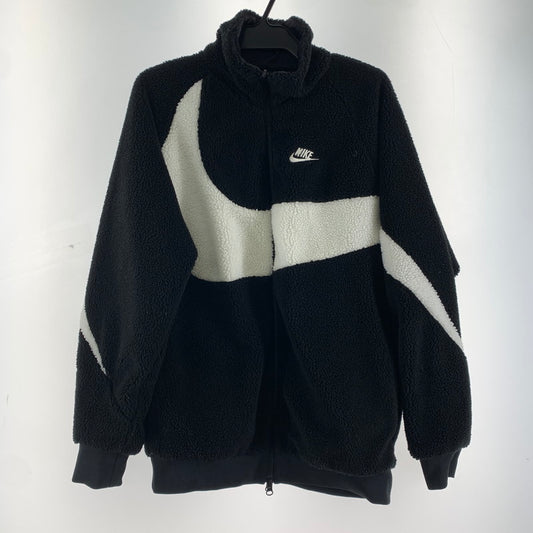 【中古品】【メンズ】 NIKE ナイキ BQ6546-011 BIG SWOOSH REVERSIBLE BOA JACKET ボアジャケット アウター 上着 BLACK SIZE:S ※汚れ・使用感有 148-260919-io-40-fuzh カラー：ブラック 万代Net店