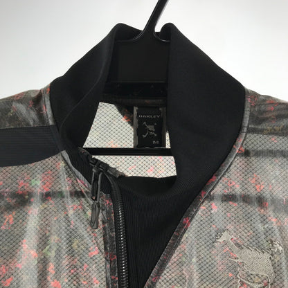 【中古品】【メンズ】 OAKLEY オークリー ナイロンジャケット BROWN.総柄 SIZE:M 上着 ジャケット 148-260811-io-38-fuzh カラー：ブラウン 万代Net店