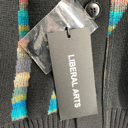 【中古品】【メンズ】 LIBERAL ARTS リベラルアーツ KNIT ニット CARDIGAN カーディガン 定価￥68.200 タグ付属 142-260707-ny-08-fuzh サイズ：フリー カラー：ブラック マルチ 万代Net店