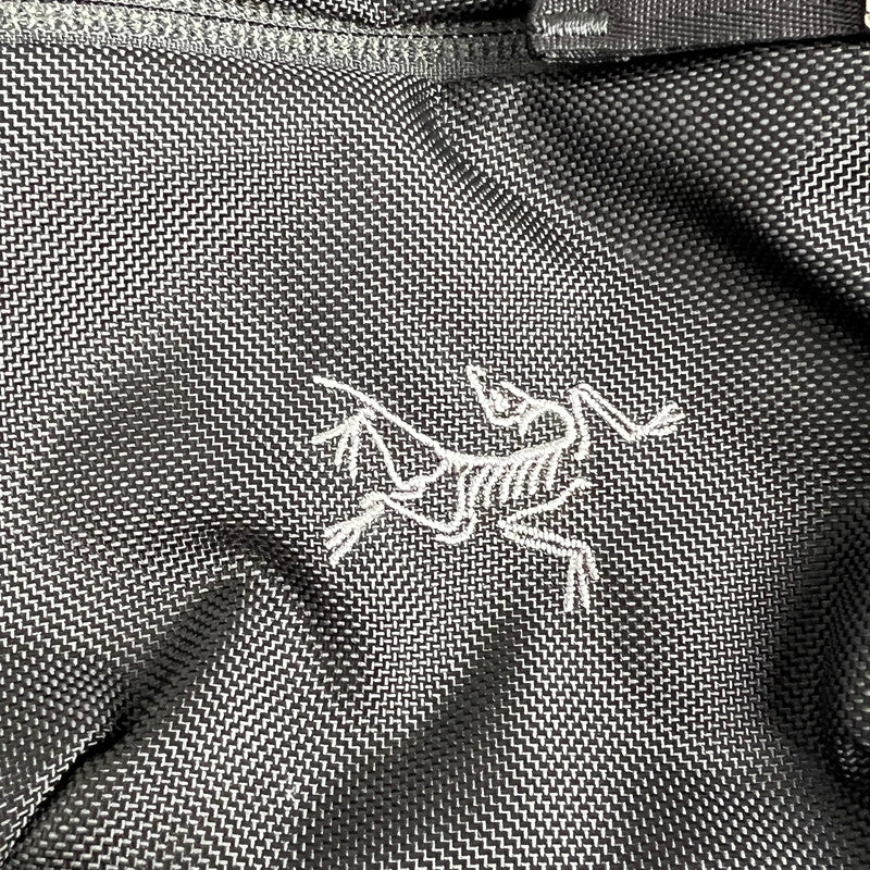 【中古品】【メンズ/レディース】 ARC'TERYX アークテリクス MAKA 1 WAISTPACK マカ 1 ウエストパック ショルダーバッグ 188-260710-ny-09-fuzh カラー：ブラック 万代Net店