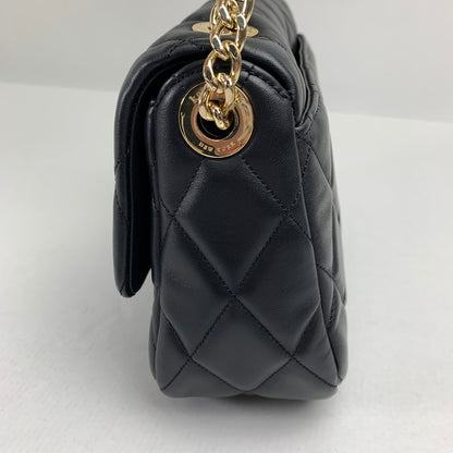 【中古品】 KATE SPADE NEW YORK ケイトスペードニューヨーク キャリー スモール フラップ クロスボディ カラーBLACK.ゴールド キルティング ショルダー カバン 180-260714-ky-08-fuzh 万代Net店