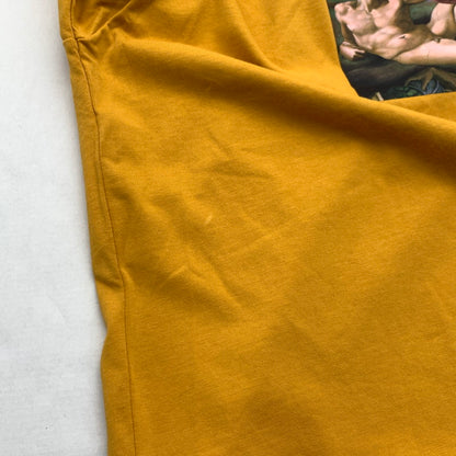 【中古品】【メンズ】 TIGHTBOOTH PASS THE PIE L S T-SHIRT タイトブース 長袖Tシャツ カットソー ブランド 古着 142-260726-gm-20-fuzh サイズ：L カラー：イエロー 万代Net店