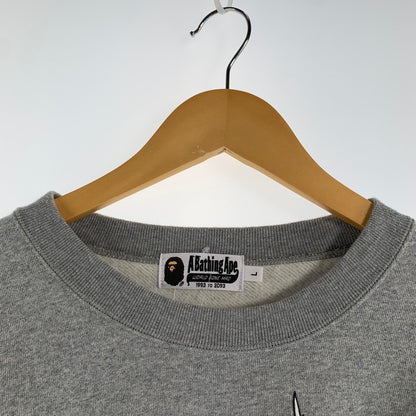 【中古品】【メンズ】 A BATHING APE ア・ベイシング・エイプ 25AW EMBROIDERY STYLE JAPANESE CRANE CREWNECK クルーネック スウェット トレーナー GRAY SIZE:L ロゴに鶴刺繍 ※毛の付着あり 142-260719-io-18-fuzh 万代Net店