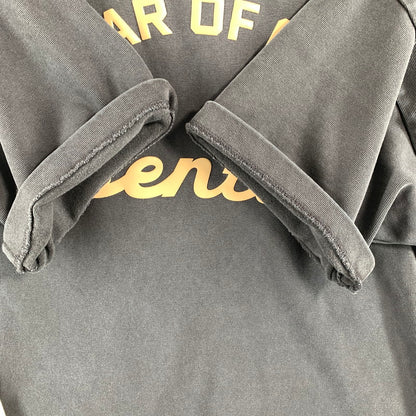 【中古品】【メンズ】 FOG ESSENTIALS エフオージーエッセンシャルズ 90S FITRAINING LOGO SS TEE ロゴ Tシャツ CHARCOAL SIZE:XS タグ付 ※日焼け有 142-260719-io-23-fuzh 万代Net店