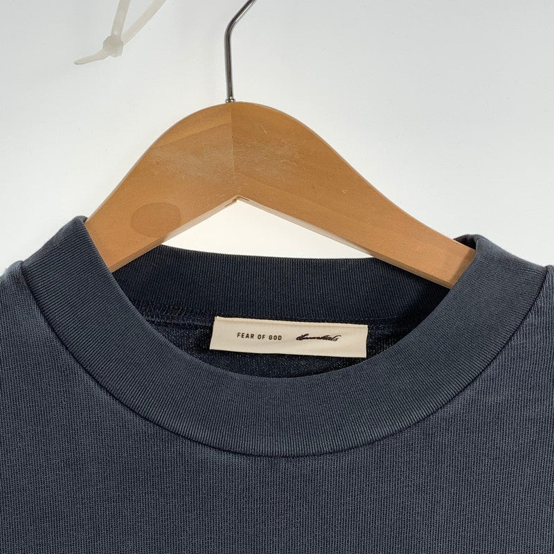 【中古品】【メンズ】 FOG ESSENTIALS エフオージーエッセンシャルズ 90S FITRAINING LOGO SS TEE ロゴ Tシャツ CHARCOAL SIZE:XS タグ付 ※日焼け有 142-260719-io-23-fuzh 万代Net店